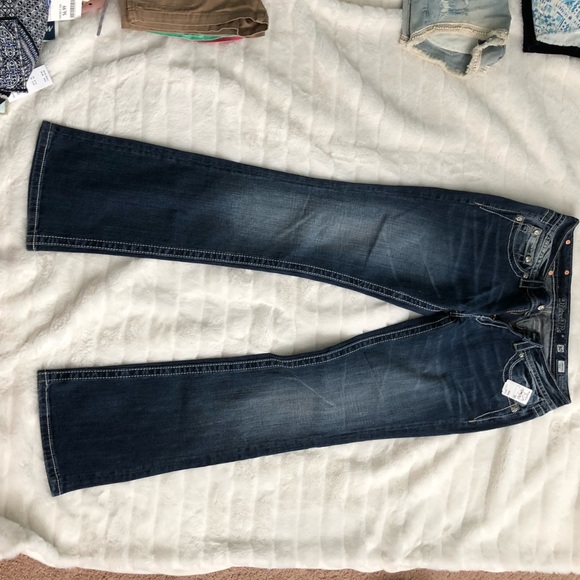 woman’s jeans - Picture 2 of 2